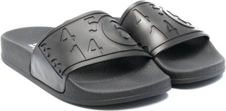 MM6 Maison Margiela Kids debossed-logo round-toe slides Black