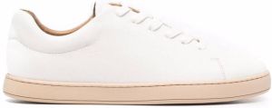12 STOREEZ low-top lace-up trainers White
