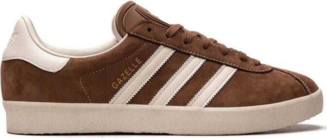 Adidas Gazelle 3-Stripes leather sneakers Brown