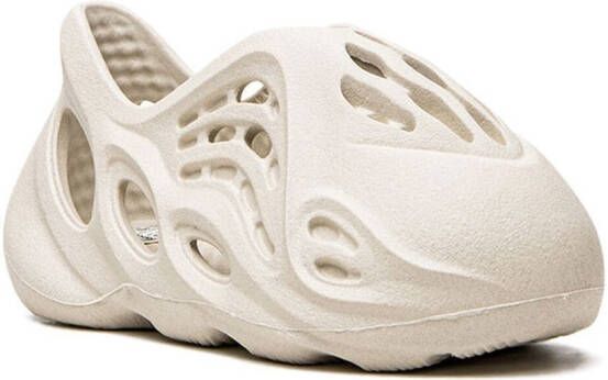 Adidas Kids Foam Runner "Sand" sneakers Neutrals