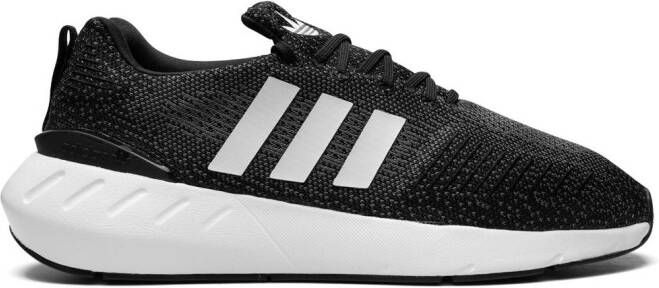 Adidas Swift Run 22 "Core Black" sneakers