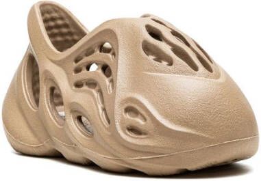 Adidas Yeezy Kids Yeezy Foam Runner "Mist" sneakers Neutrals