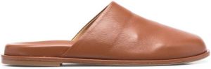 Aeyde Arne slip-on leather mules Brown
