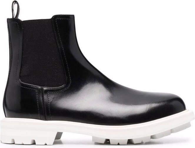 Alexander McQueen contrast-sole ankle boots Black