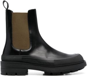 Alexander McQueen leather Chelsea boots Black
