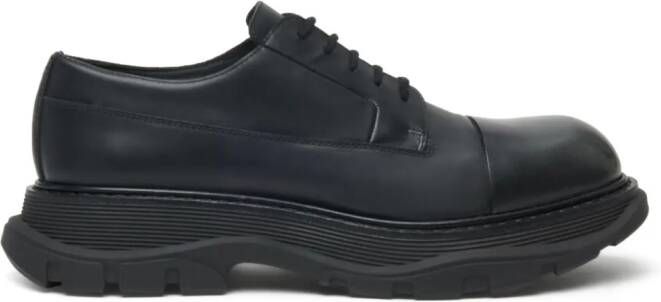 Alexander McQueen Tread leather Derby shoes Black