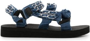 Arizona Love chain-link touch-strap sandals Black