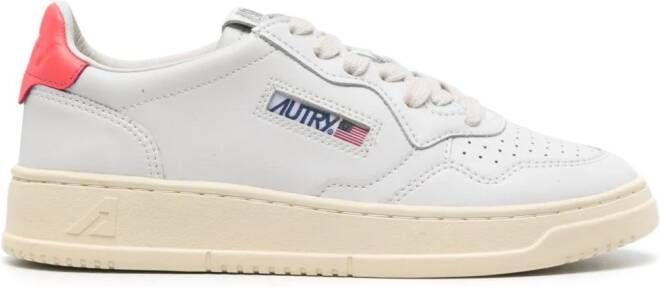 Autry Medalist Low sneakers White