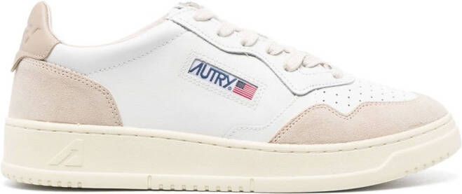 Autry Medalist low-top sneakers White