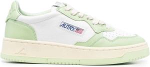 Autry Medalist low-top sneakers White