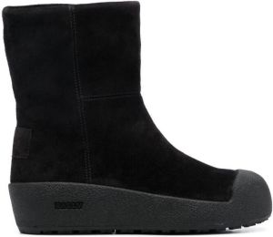 Bally Gstaad leather boots Black