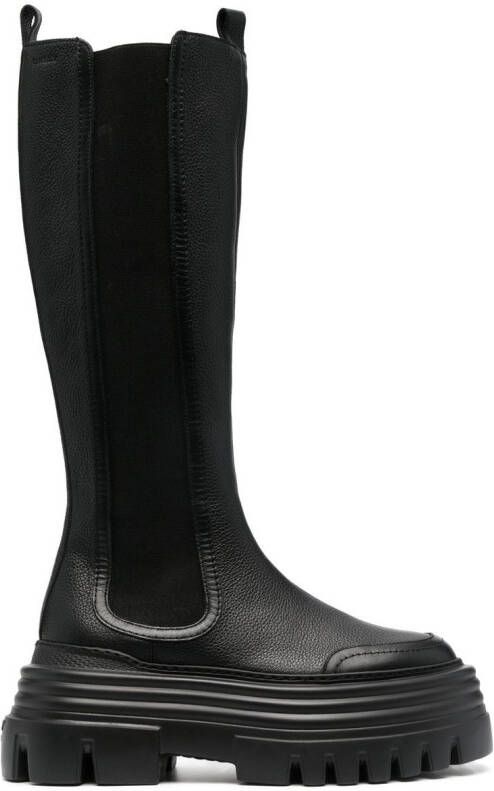 Bally round-toe leather boots Black