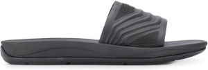 Camper Match logo slides Black
