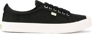 Cariuma OCA canvas low-top sneakers Black