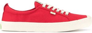 Cariuma OCA canvas low-top sneakers Red