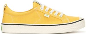 Cariuma OCA low-top stripe canvas contrast thread sneakers Yellow