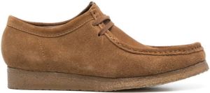 Clarks Wallabee suede boat shoes Brown