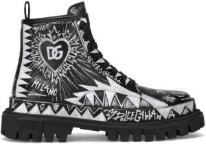 Dolce & Gabbana graffiti-print lace-up boots White