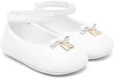 Dolce & Gabbana Kids logo-plaque ballerina shoes White