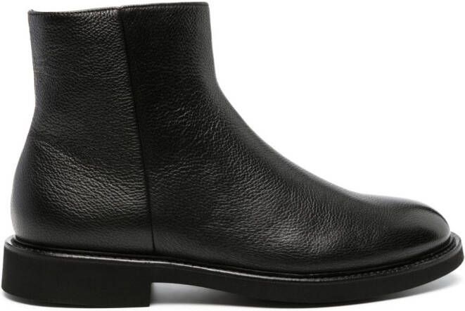 Doucal's ankle leather boots Black