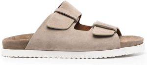 Doucal's crossover strap suede sandals Grey