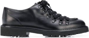 Doucal's D-ring eyelet lace-up shoes Black