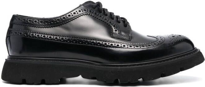 Doucal's lace-up leather brogues Black