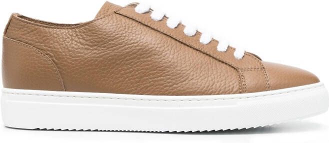 Doucal's low-top leather sneakers Brown