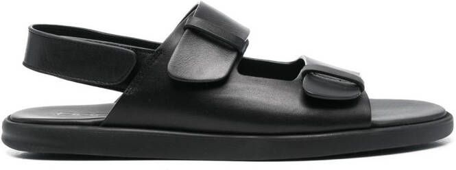Doucal's open-toe leather sandals Black