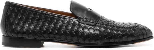 Doucal's woven leather penny loafers Black