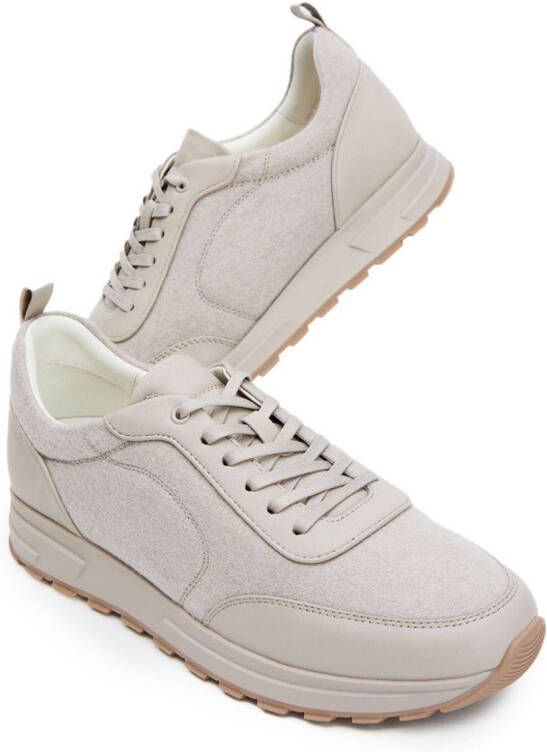 12 STOREEZ round-toe leather sneakers Neutrals