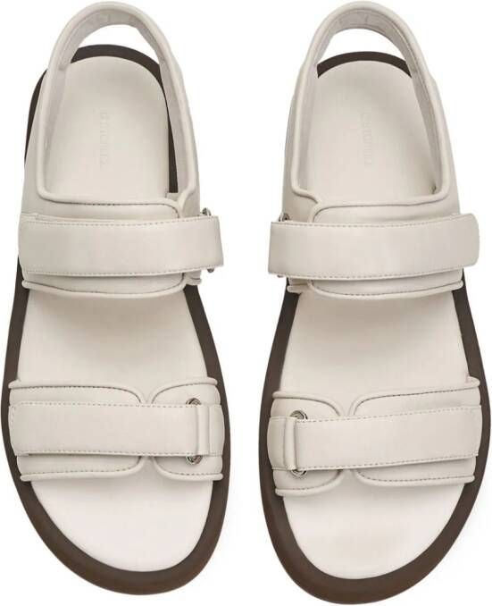 12 STOREEZ touch-strap leather sandals White