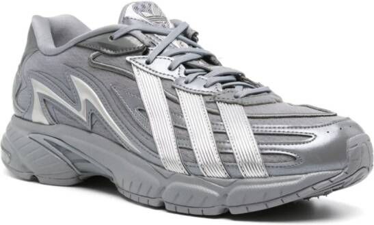 adidas 3-stripe panelled sneakers Grey