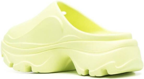 adidas logo-embossed perforated clogs Yellow