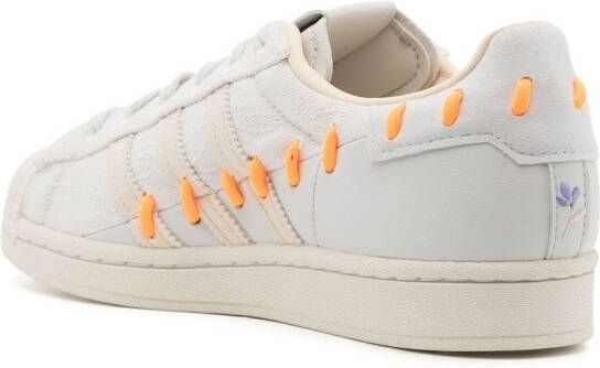 adidas low top sneakers White