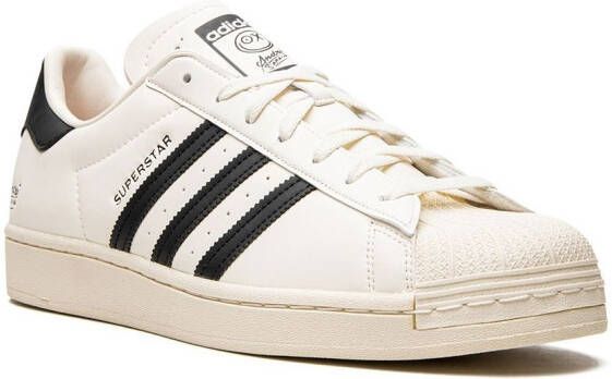 adidas x André Saraiva Superstar low-top sneakers White