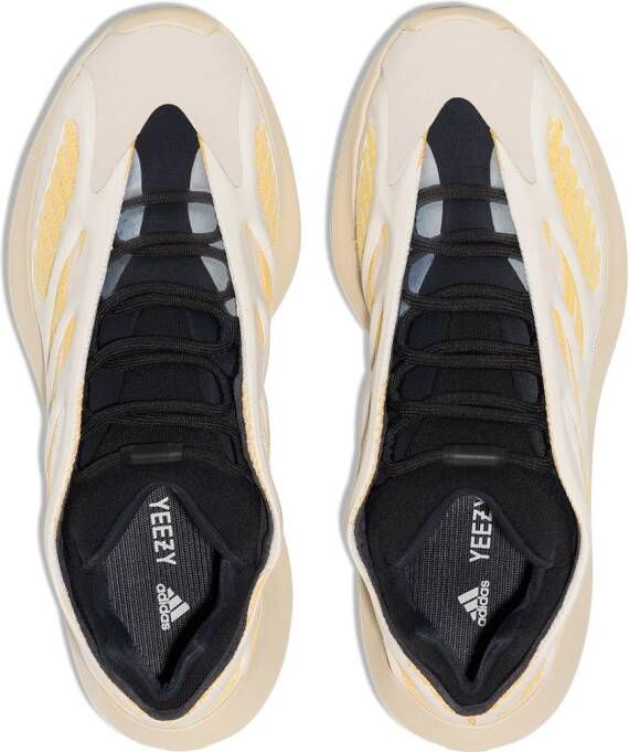 adidas Yeezy 700 V3 "Safflower" sneakers Neutrals
