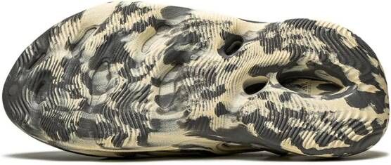 adidas Yeezy Foam Runner MXT "Moon Gray" sneakers Grey