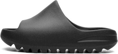Adidas Yeezy Kids "Dark Onyx" slides Grey