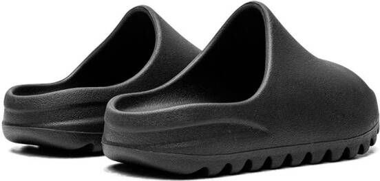 Adidas Yeezy Kids Yeezy "Onyx" slides Black