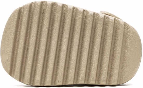 Adidas Yeezy Kids Yeezy "Pure" slides Neutrals