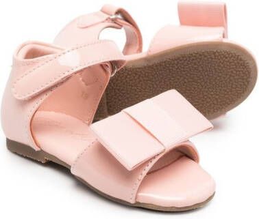 Age of Innocence bow-detail patent-leather sandals Pink