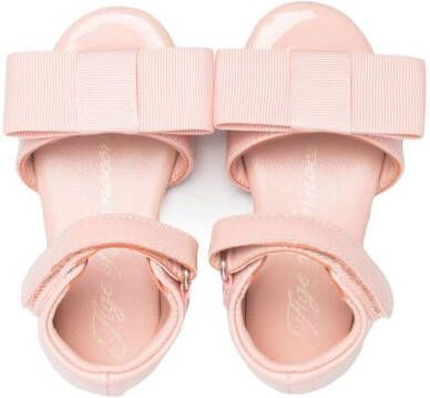 Age of Innocence bow-detail patent-leather sandals Pink