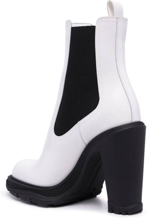 Alexander McQueen high-heeled boots White