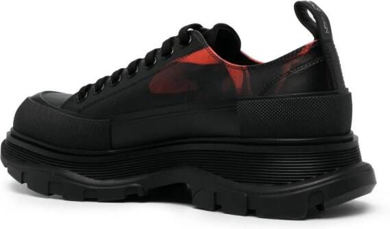 Alexander McQueen logo-embossed leather sneakers Black