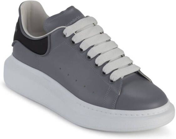 Alexander McQueen Oversized low-top sneakers Grey