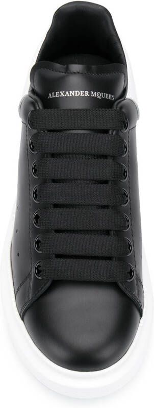 Alexander McQueen Oversized sneakers Black