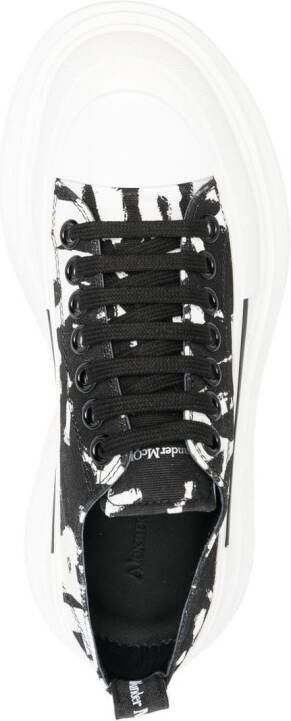 Alexander McQueen Tread chunky-sole sneakers Black