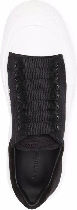 Alexander McQueen Tread Slick chunky-sole sneakers Black