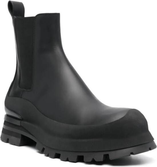 Alexander McQueen Wander leather Chelsea boots Black